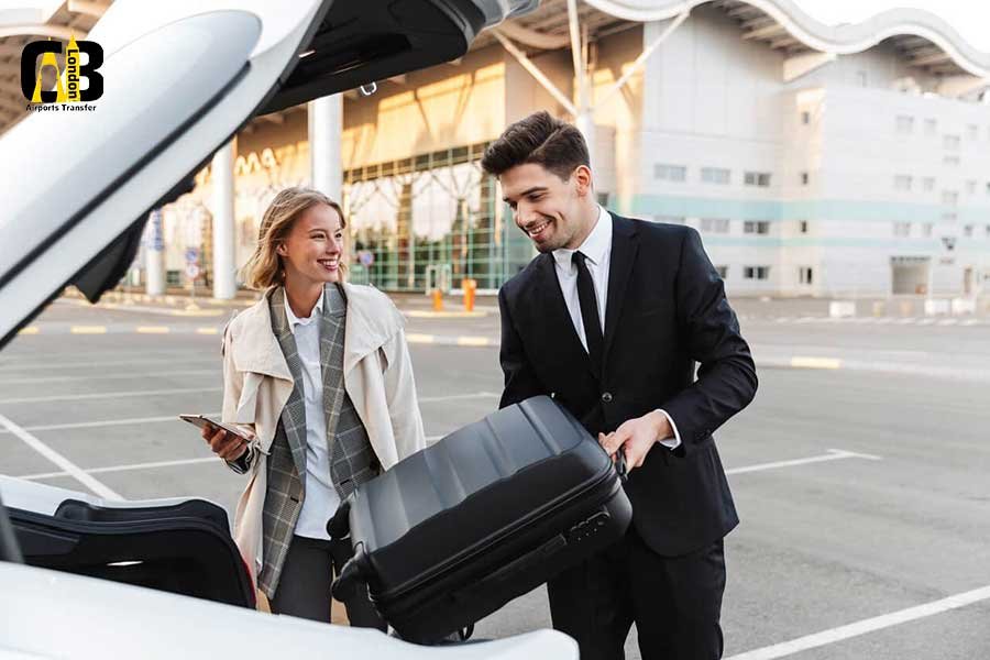 The Advantages of Pre-Booking Your London Airport Taxi