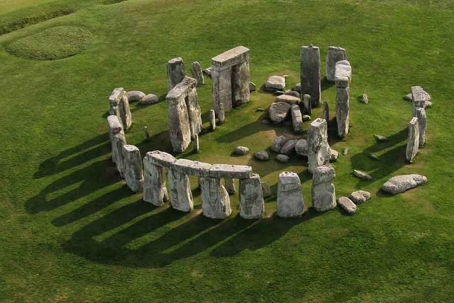 Trip from London to Stonehenge and Windsor Castle