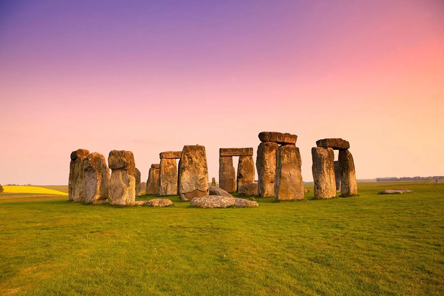 Trip from London to Stonehenge